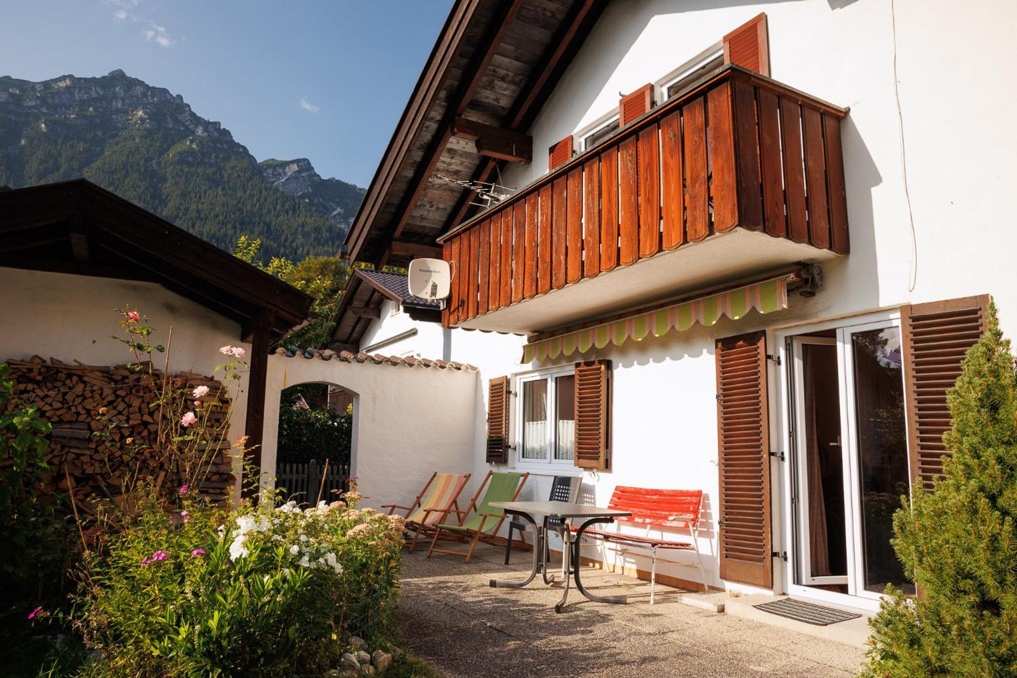 Haus Mit Wunderschoenem Ausblick Und Garten Garmisch-Partenkirchen Exteriér fotografie